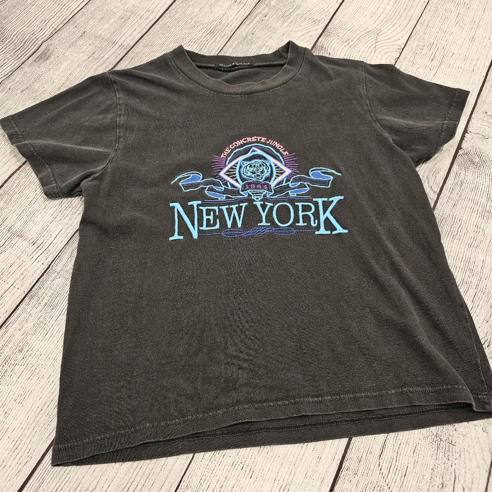 Brandy Melville embroidered T